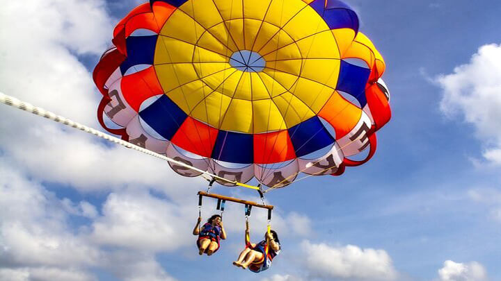 Zanzibar Parasailing / Zanzibar Jet - Ski